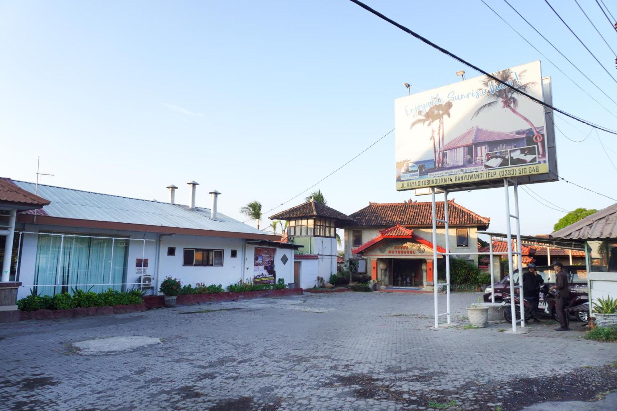 Watu Dodol Hotel&Restaurant Banyuwangi  Exterior foto